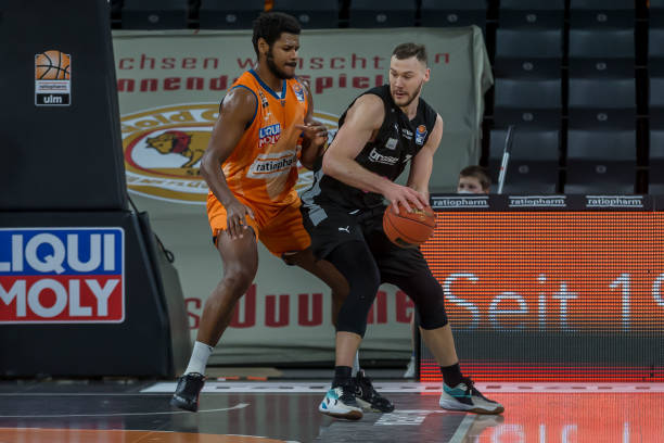 并行的战术 并行的战术