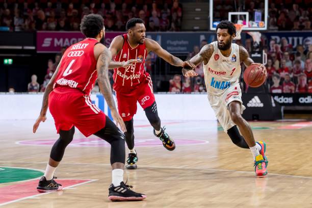 国际汽车联 国际汽车联