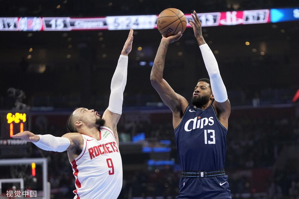 冲击出线的 冲击出线的