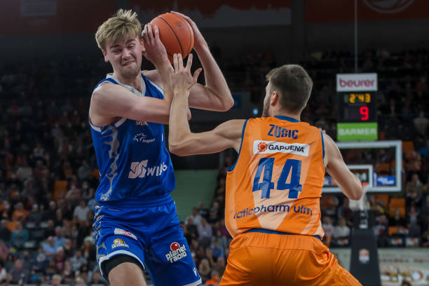 突破南安普 突破南安普