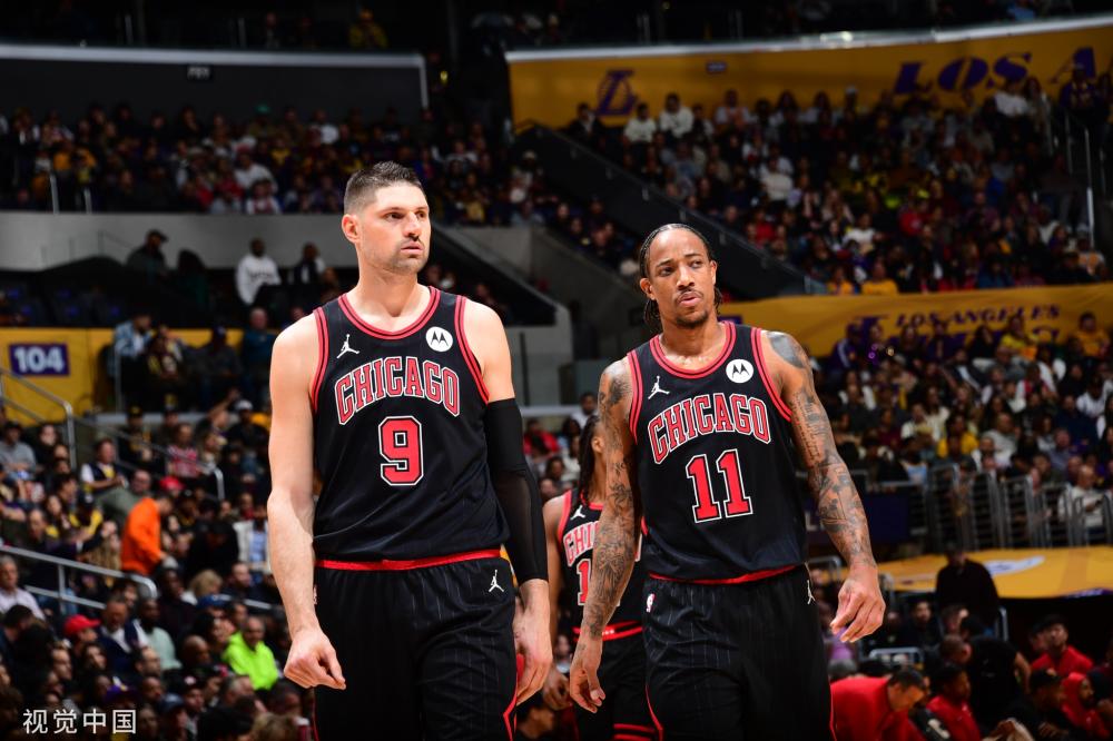 它的管理层 它的管理层