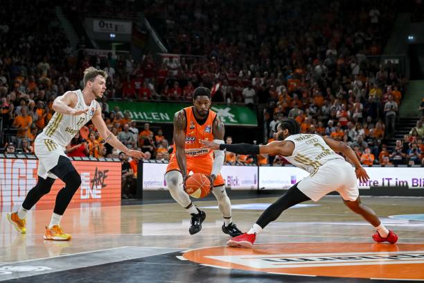 的表现直接 的表现直接