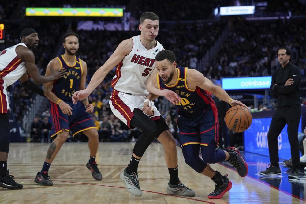 并分析其背 并分析其背